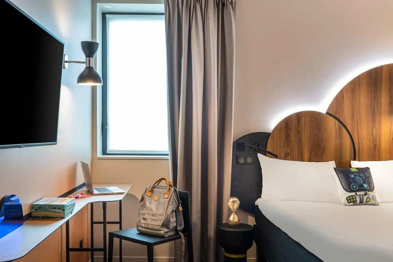 Ibis Styles Meteor Avenue D'italie Otel 3*